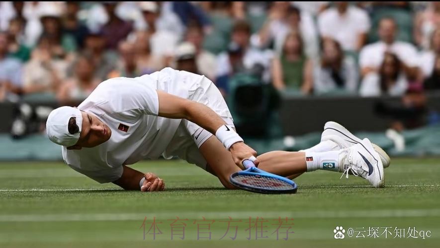 瓦伦临时主帅-保利斯塔犯规时失去了理智