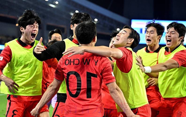 全队拼命曾诚神勇 东亚杯男足0-0战平韩国