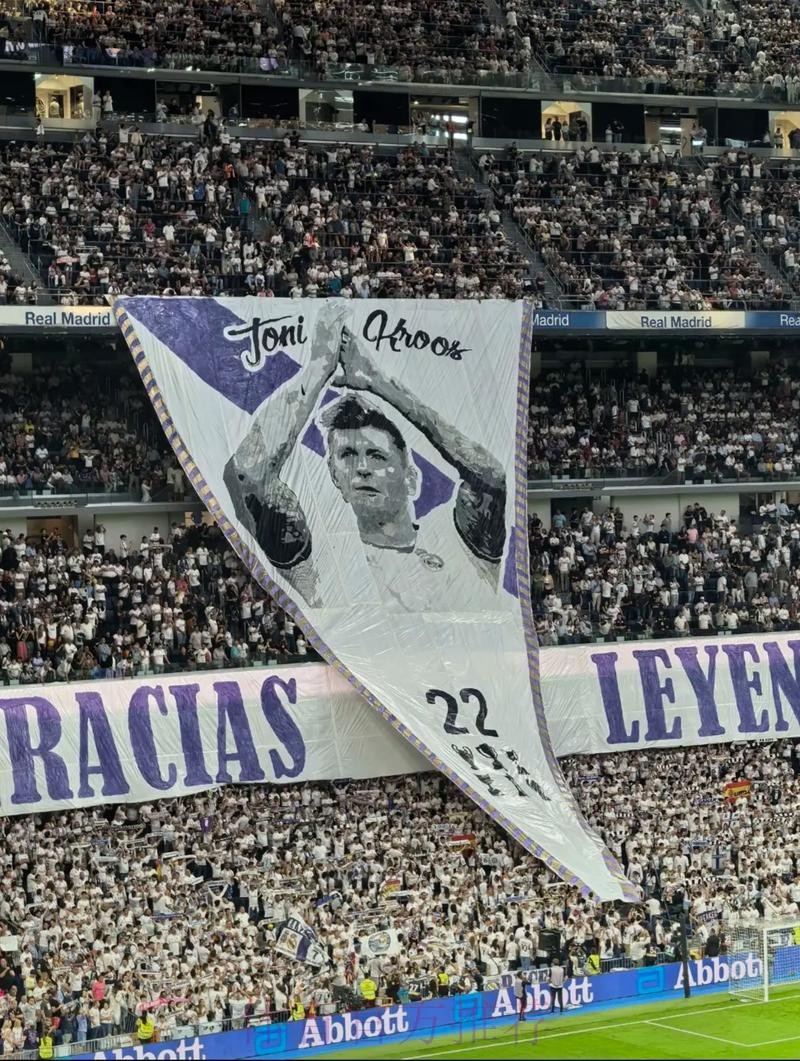 克罗斯谈未来:我将留在皇马再踢两年